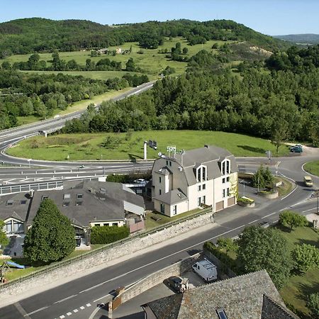 Hotel-Restaurant Le Calice Du Gevaudan - A75 Banassac Dış mekan fotoğraf